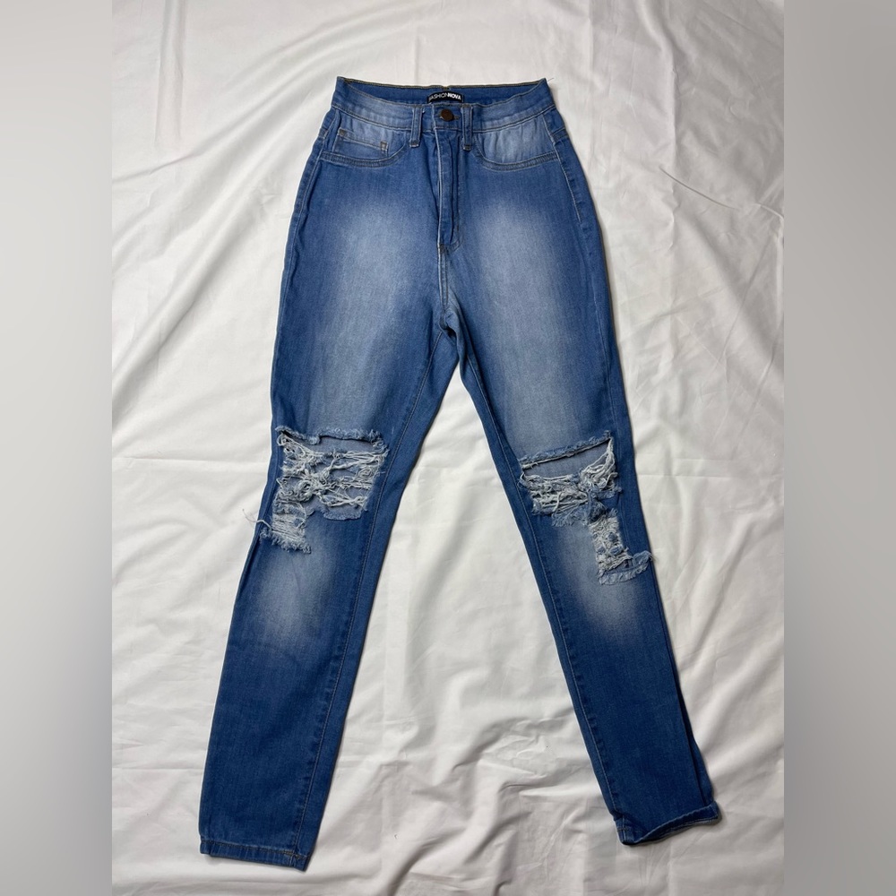 Fashion, nova, high-rise, distressed, skinny denim